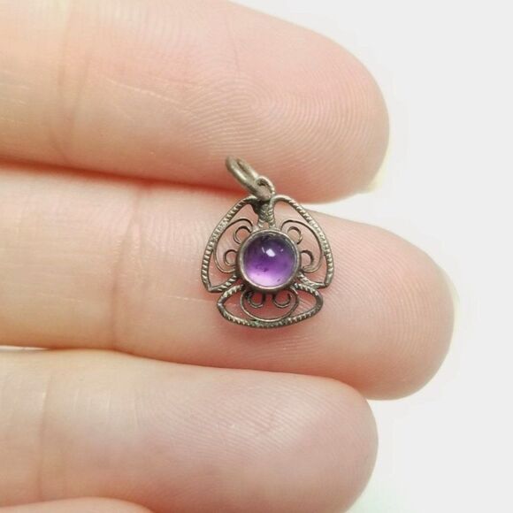 Vintage Tiny Purple Cabochon and Silver Tone Filigree Charm Pendant, Estate - Picture 1 of 6